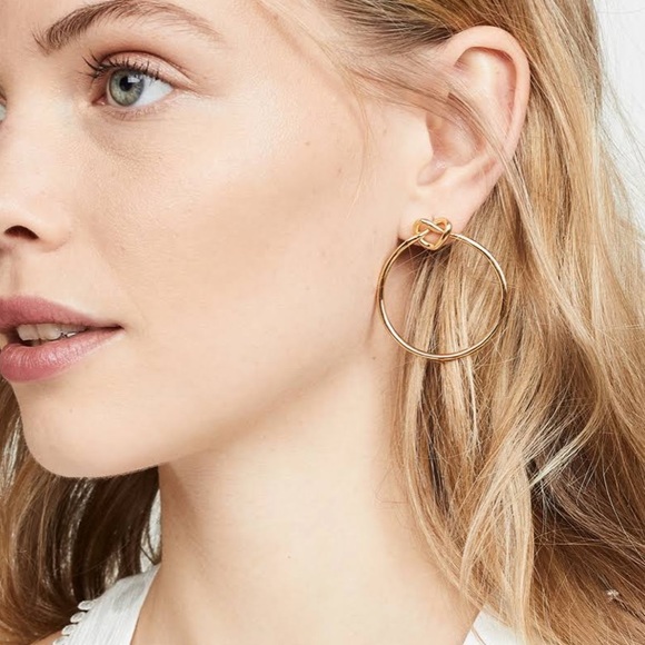 ❤️ Kate Spade Love Me Knot 14k Gold Plate Heart Hoop Earrings - NWT - Picture 2 of 13